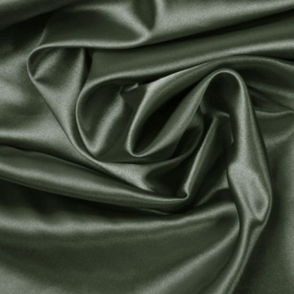 satenova-gumicka-volume-salviova-zelena-80a3dd87-35e5-49b4-ad9b-3cd66d01c4d0